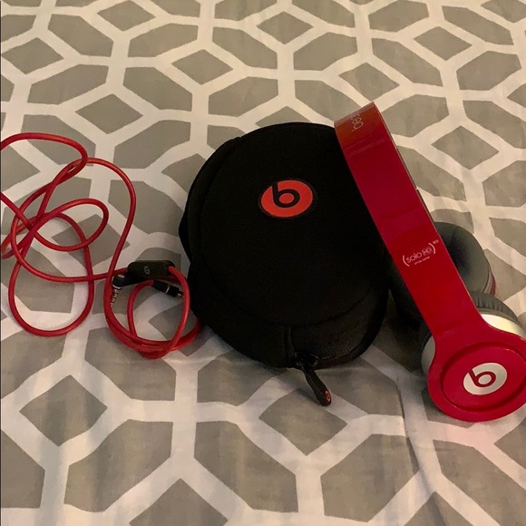 Limited Edition Beats by Dre Solos - Picture 3 of 7